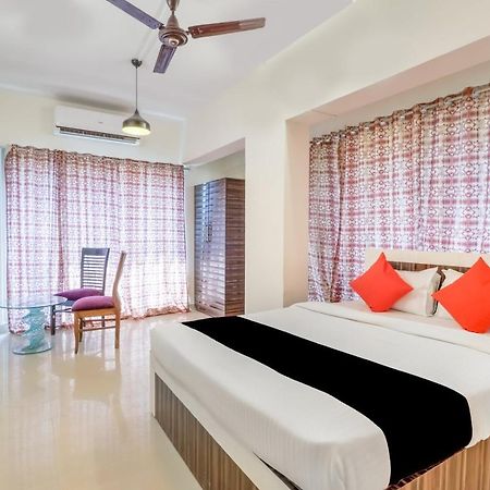 Hotel Crystal Inn مومباي المظهر الخارجي الصورة