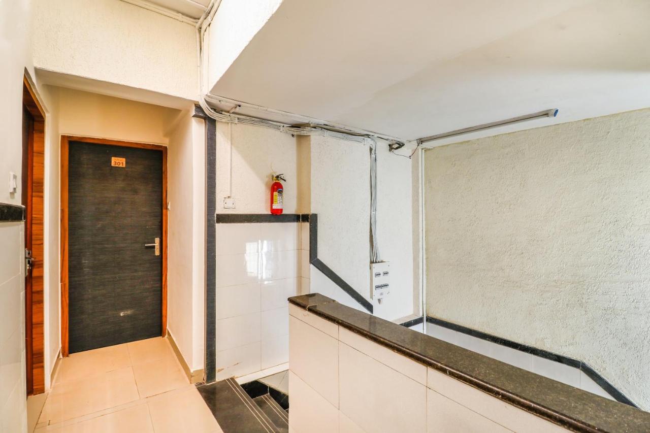 Hotel Crystal Inn مومباي المظهر الخارجي الصورة