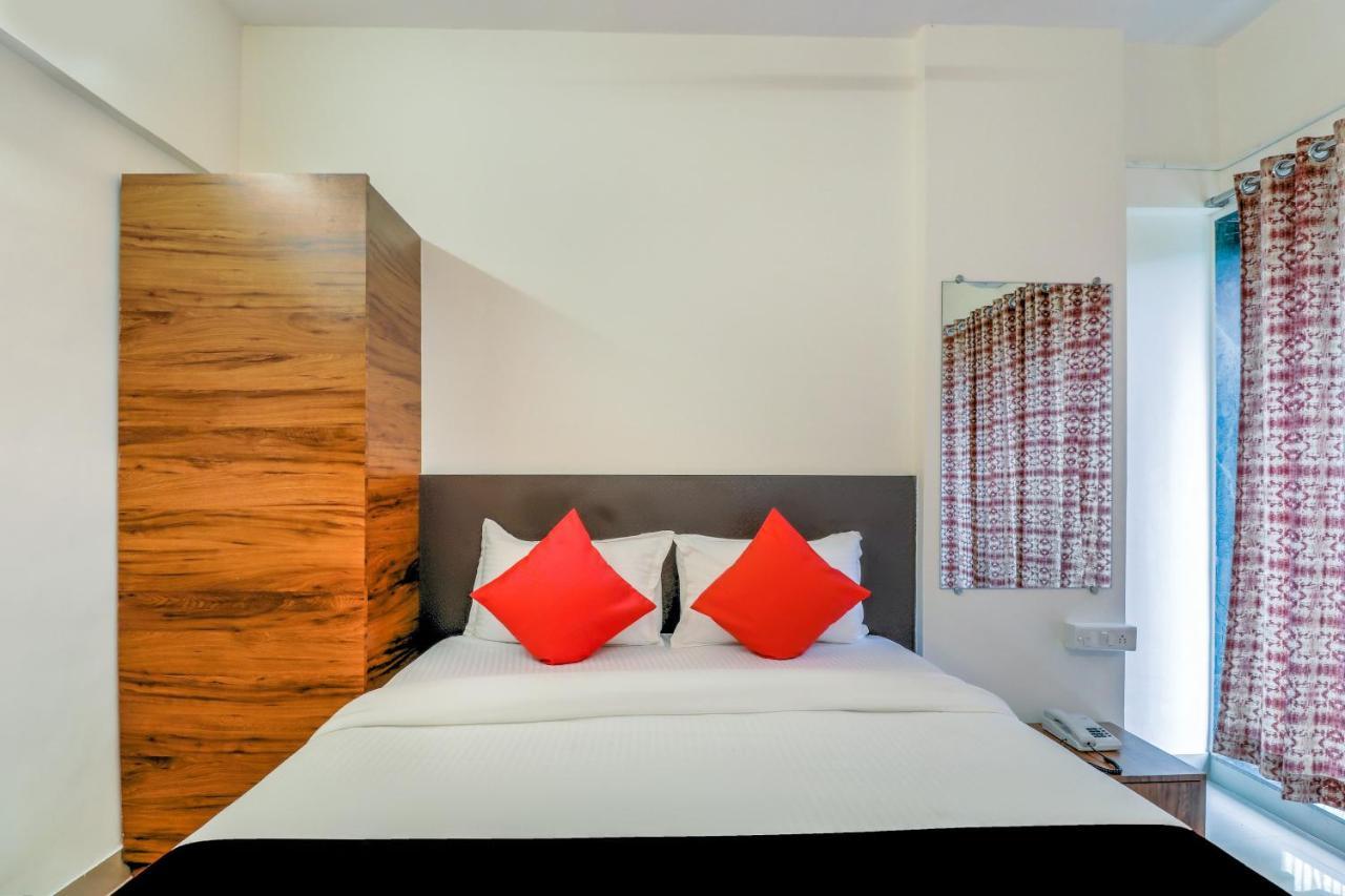 Hotel Crystal Inn مومباي المظهر الخارجي الصورة