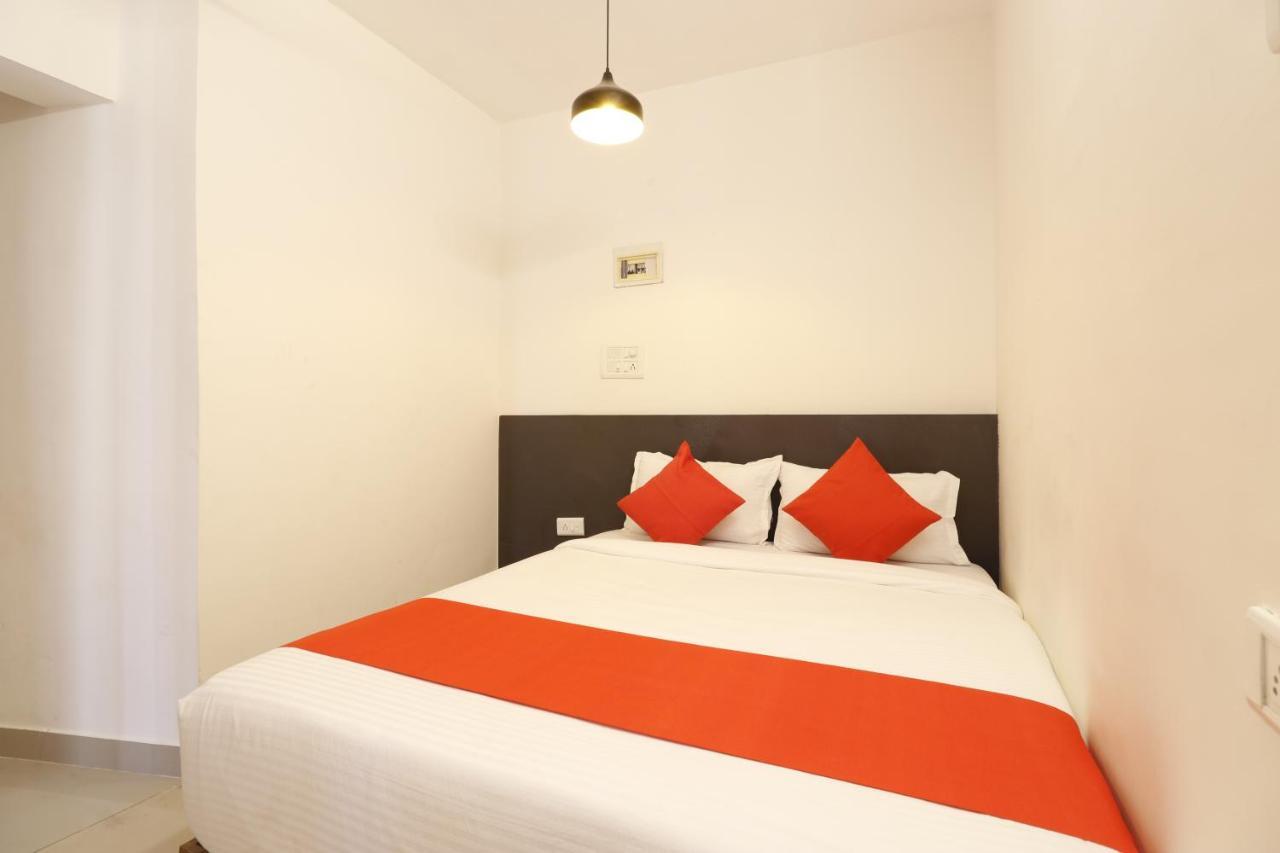 Hotel Crystal Inn مومباي المظهر الخارجي الصورة
